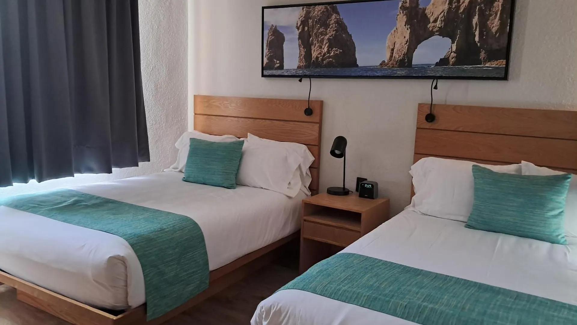 Hotel apartamentowy Sunny Beach Suites Cabo San Lucas