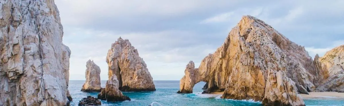 Sunny Beach Suites Cabo San Lucas